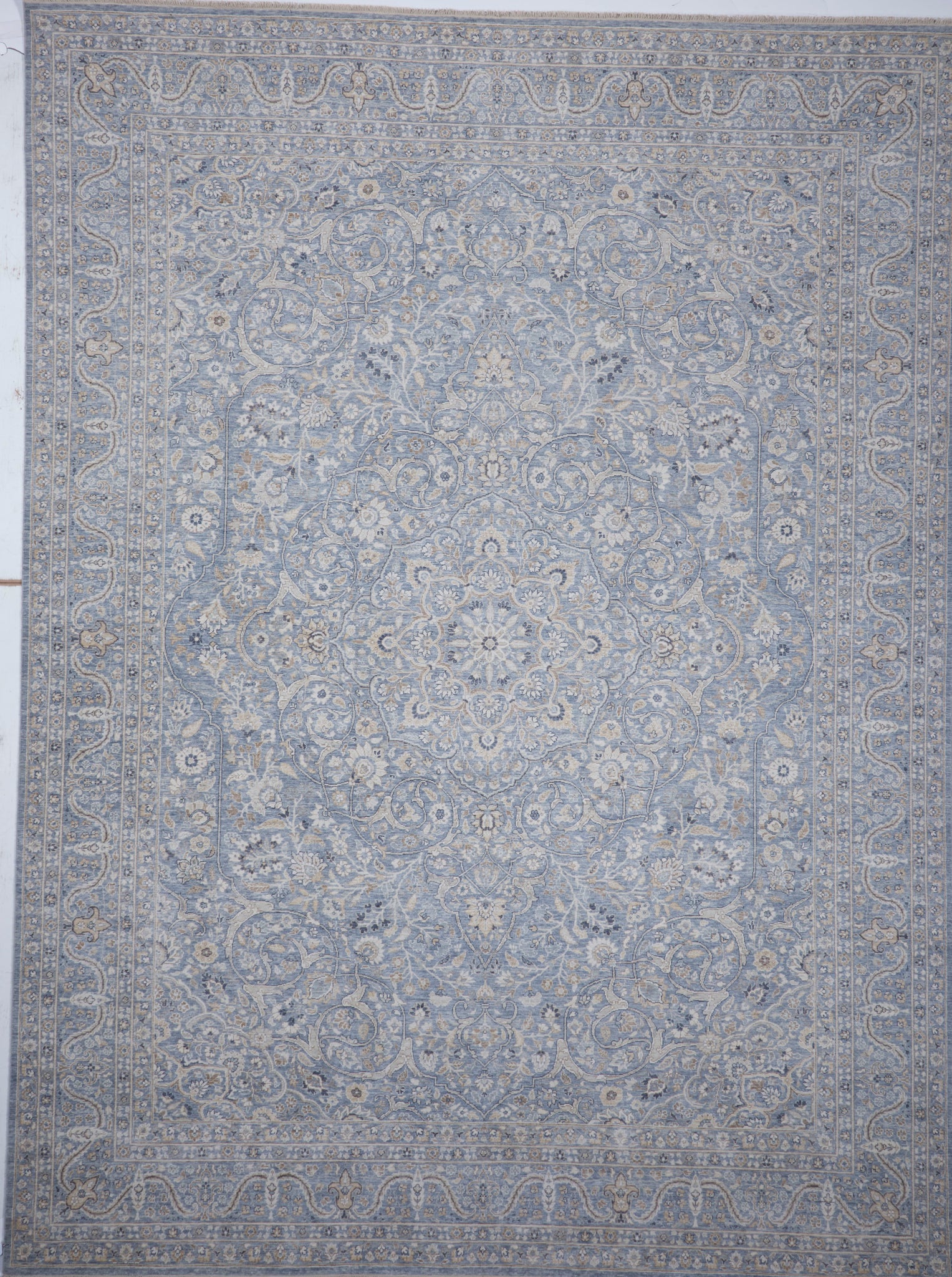 Traditional Handwoven Light Blue Wool Rug 9'0 x 12'1