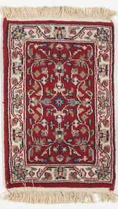 Traditional Hand Knotted Red Wool Rug 1'4 x 2' - IGotYourRug