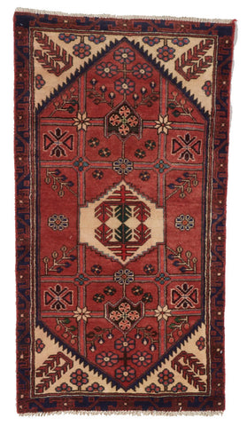Traditional Hand Knotted Red Ivory Wool Rug 2'4 x 4'6 - IGotYourRug