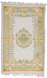 Traditional Hand Knotted Ivory Gold Green Wool Rug 3'2 x 4'10 - IGotYourRug