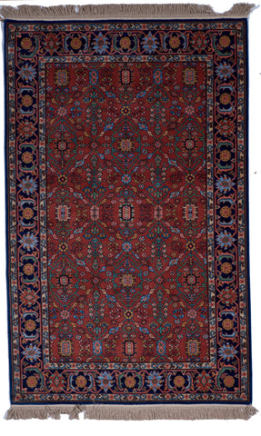 Traditional Machine Made Red Rug 5'9 x 9'1