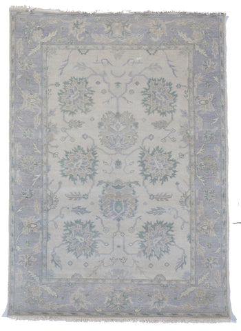 Transitional Hand Knotted Gray Wool Rug 5' x 7'